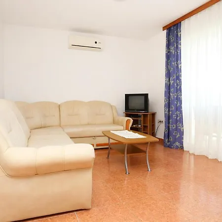 Kuciste - Perna 4545a *